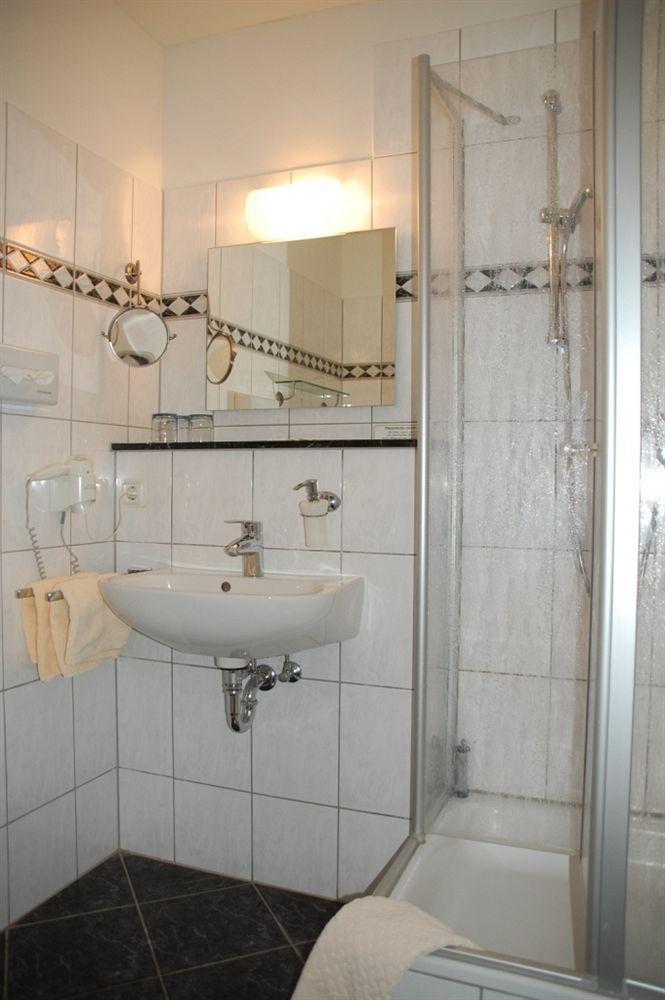 Gutshaus Redewisch Hotel & Restaurant Boltenhagen  Luaran gambar